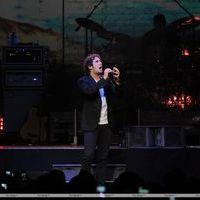 Josh Groban performs during the 'Straight To You Tour 2011' | Picture 111132